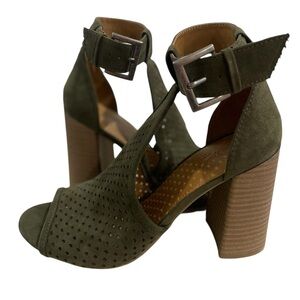 Universal Thread Olive Heeled Sandals